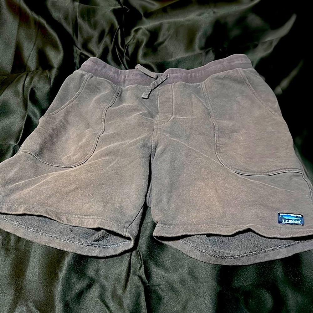 LL bean women gray sweat shorts size XL